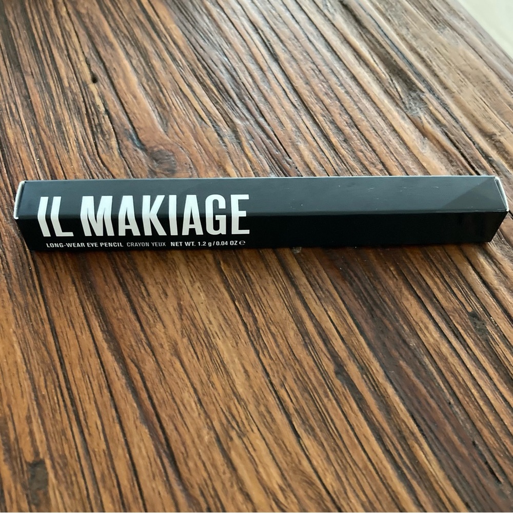 Il Makiage Long Wear Eye Pencil in “Batman” (black).